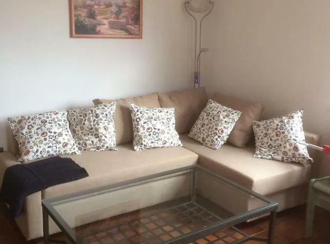 Dg Rechts 108a 2 Dachgeschoss * Holzminden