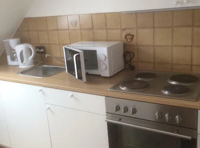 Apartman Dg Rechts 108a 2 Dachgeschoss *